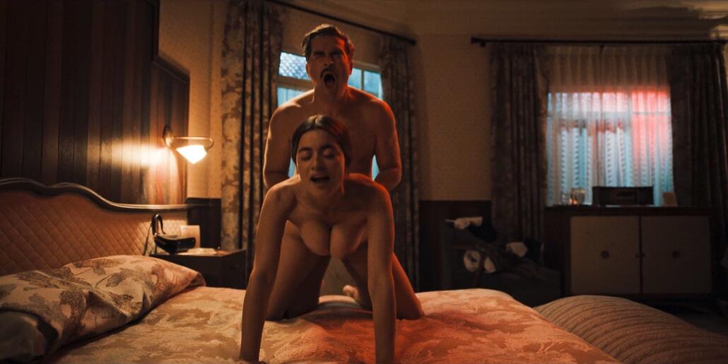 Paulina_Gaitan_Nude_In_The_Dead_Girls_28529.jpg