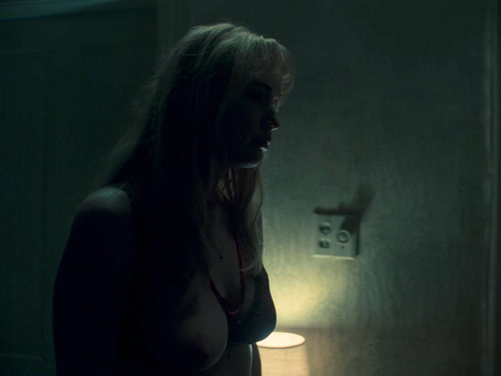 Jennifer Lawrence in Die My Love (7)
