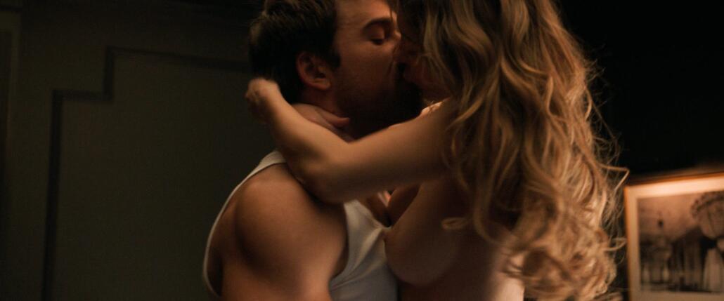 Sydney Sweeney in The Housemaid (4)
