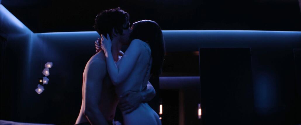 Dove Cameron Nude (17)
