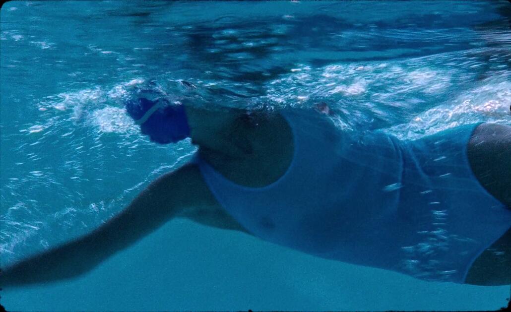 Imogen Poots Nude In The Chronology of Water (12)
