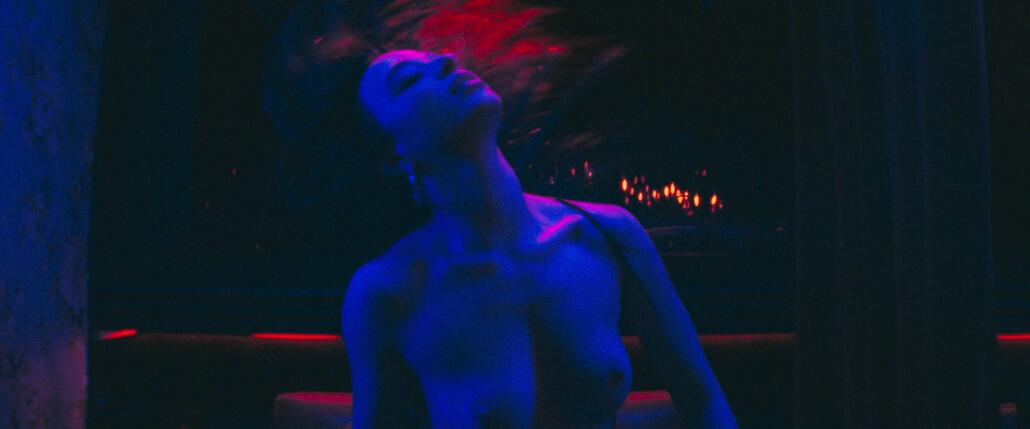 Mikey Madison Nude In Anora (13)
