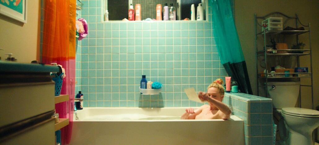 Elle Fanning in Margos Got Money Troubles (8)
