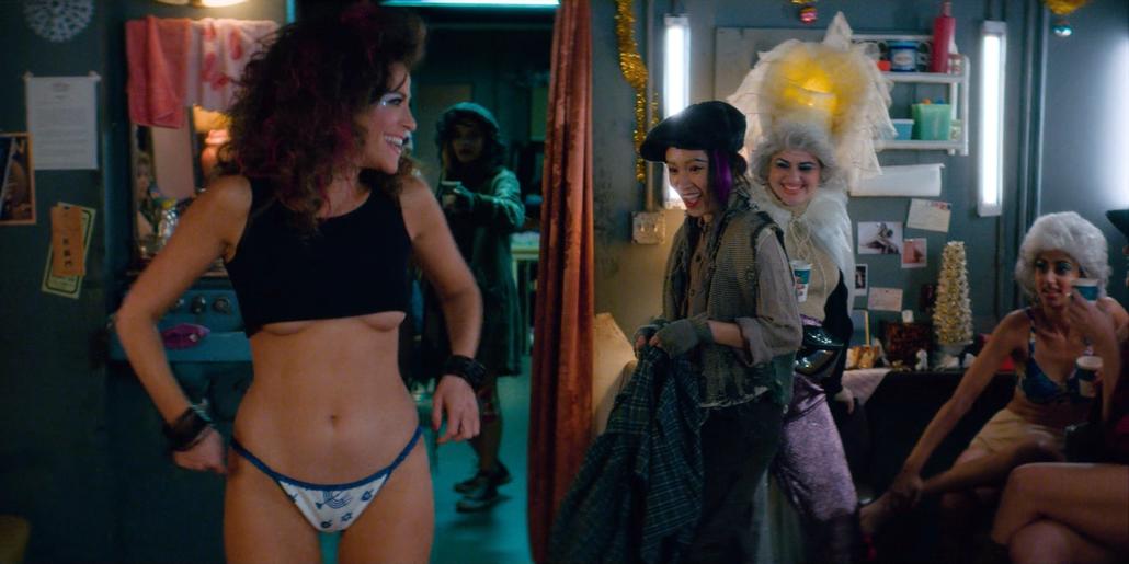Jackie Tohn in GLOW (6)
