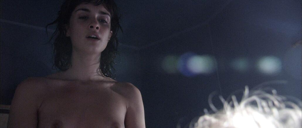 Paz Vega in Sex and Lucia (24)
