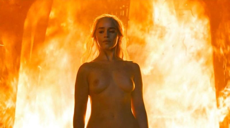 Emilia Clarke - Game of Thrones - S06E04_3
