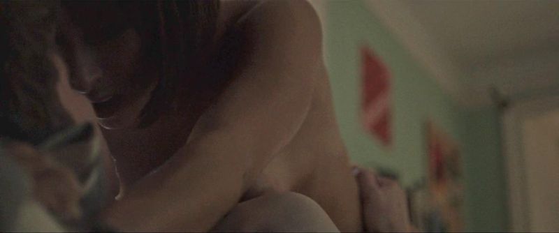 Oona Chaplin - Realive - 1_2
