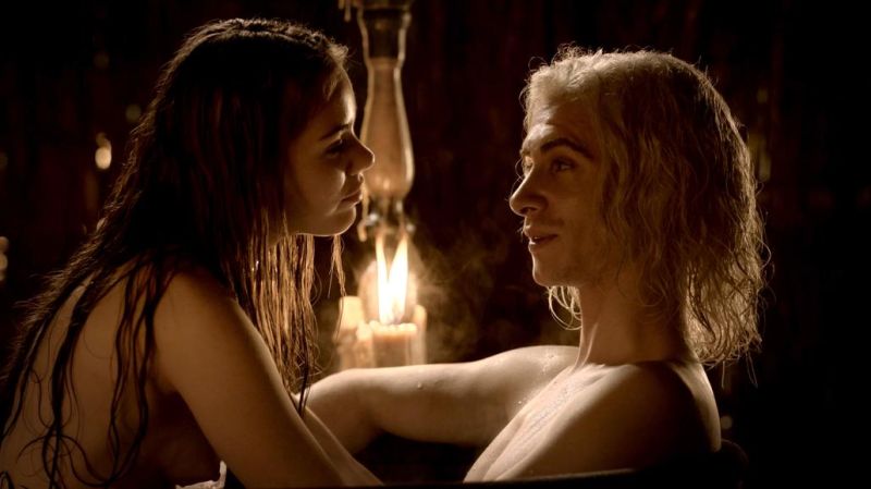 Roxanne McKee - Game of Thrones - S01E04_1
