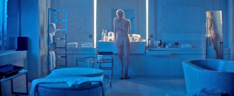 Charlize_Theron_-_Atomic_Blonde_-_1_4.jpg