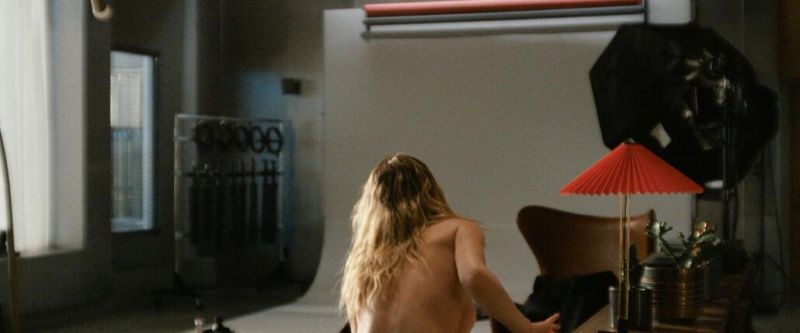 Sydney Sweeney - The Voyeurs - 6_2
