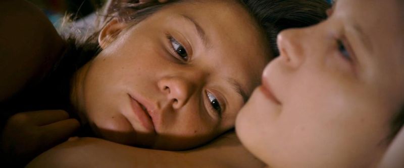 Lea Seydoux & Adele Exarchopoulos - Blue Is the Warmest Color - 3_3
