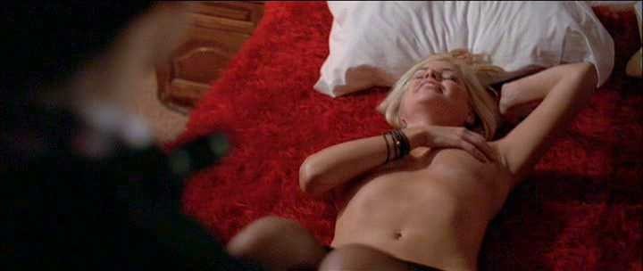 bM9949-SophieMonk@TheHillsRunRed-3_4
