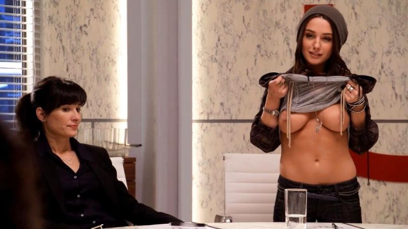 Addison Timlin - Californication - S04E01 - BD - 1_2
