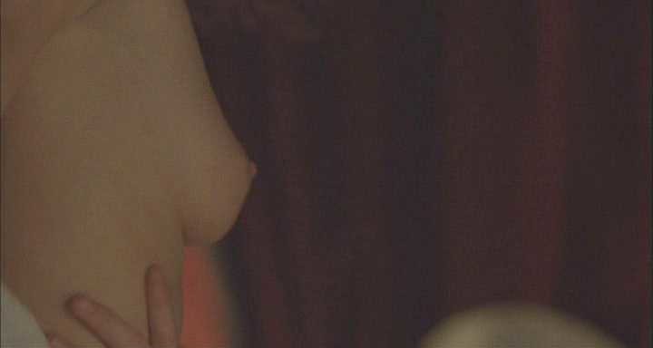bM3085-ElizabethHurley@Shameless_1
