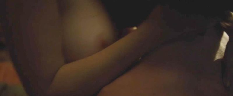 Elizabeth Olsen - In Secret - 2_3
