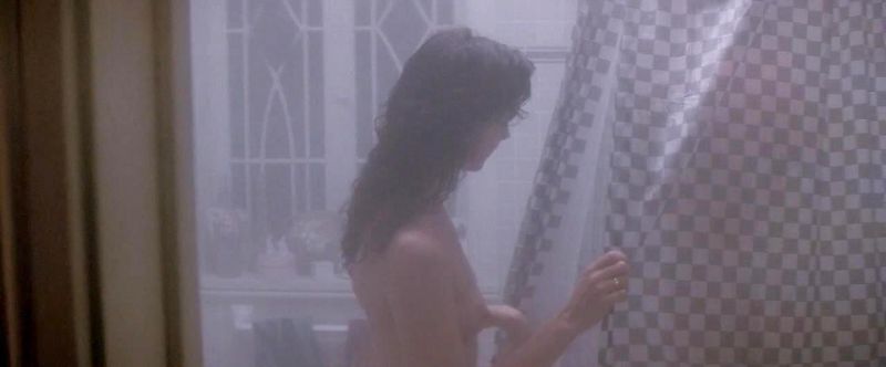 Elizabeth Perkins - He Said, She Said_4
