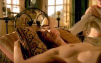 bM0783-EmilyMortimer_ComingHome-1_2.jpg