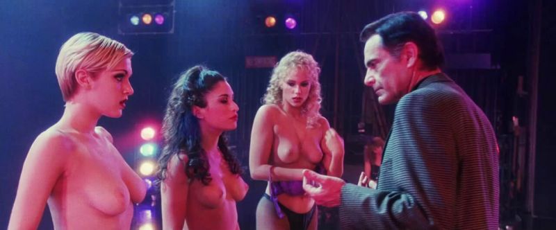 Elizabeth-Berkley-Bethany-Chesser-Showgirls_1.jpg