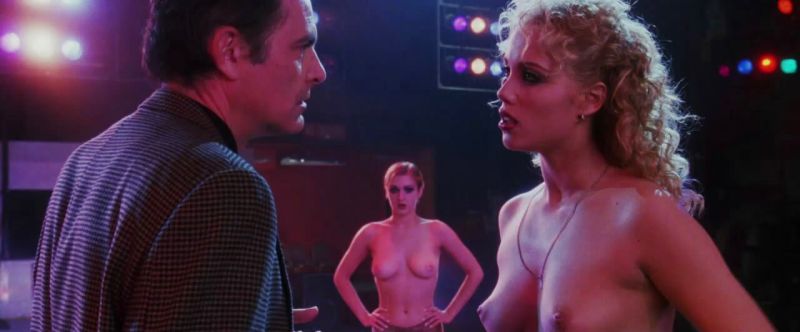 Elizabeth-Berkley-Bethany-Chesser-Showgirls_4.jpg