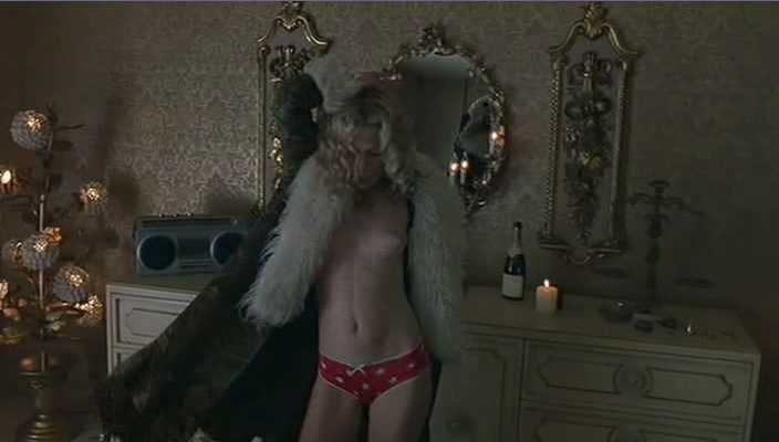 Kate Hudson nude (4)
