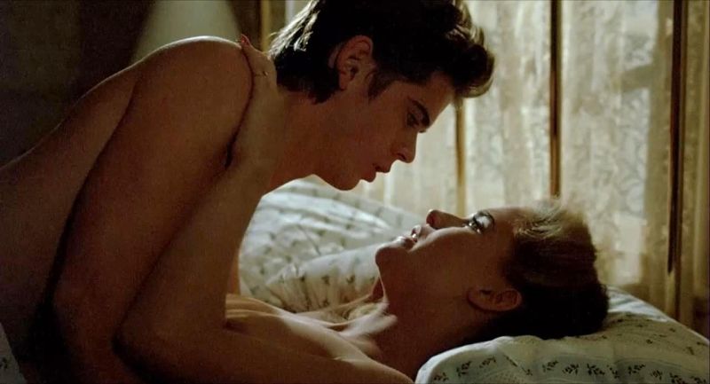 Kelly Preston nude (9)
