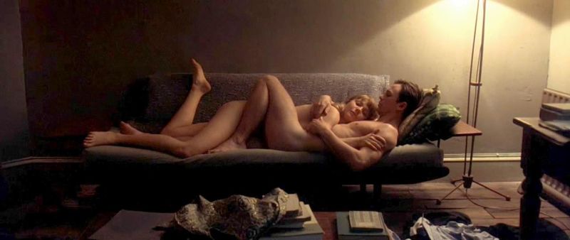 Gwyneth-Paltrow-Sylvia-3_3.jpg