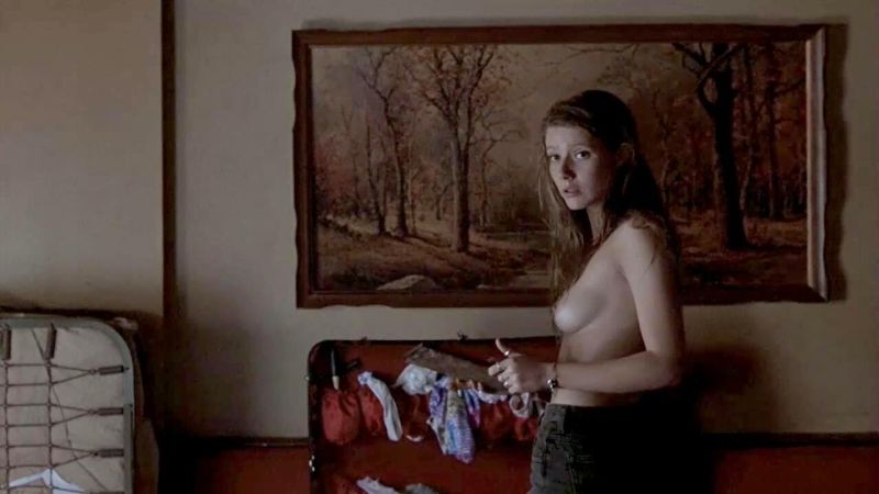 Gwyneth_Paltrow_-_Flesh_and_Bone_3.jpg