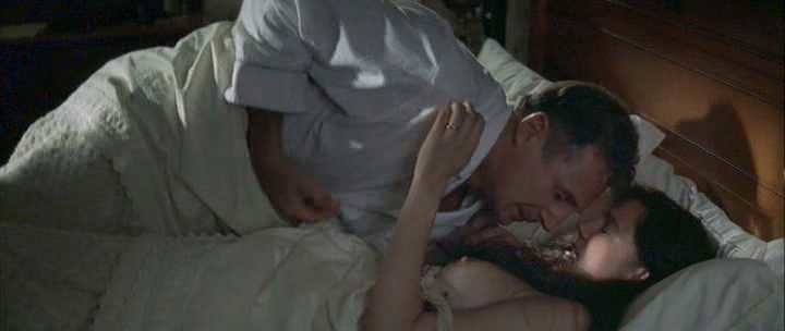 Laura Linney Nude (7)
