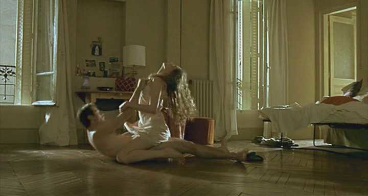 Leelee Sobieski Nude (1)
