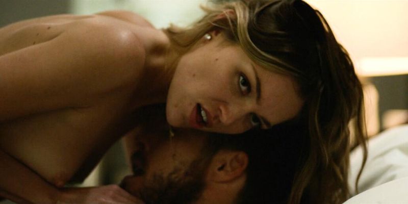 Lili Simmons Nude (32)
