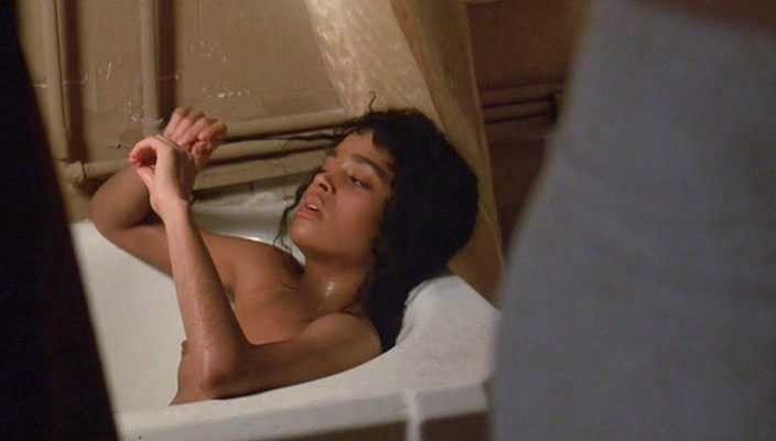 Lisa Bonet Nude (11)
