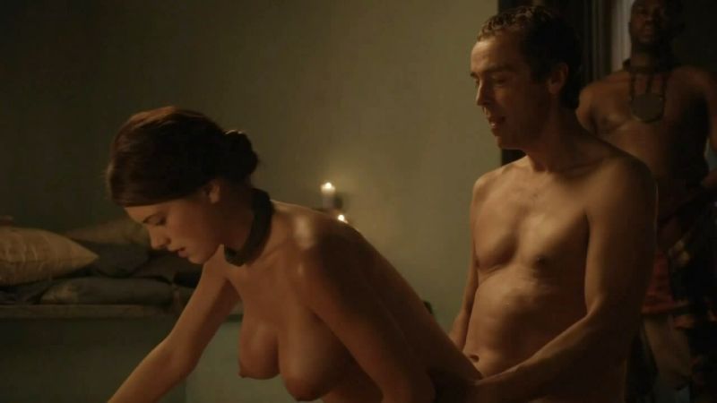 Lucy Lawless Nude (30)

