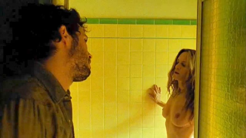 Holly_Hunter_-_Thirteen_1.jpg