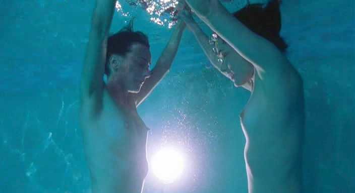 Parker Posey nude (20)
