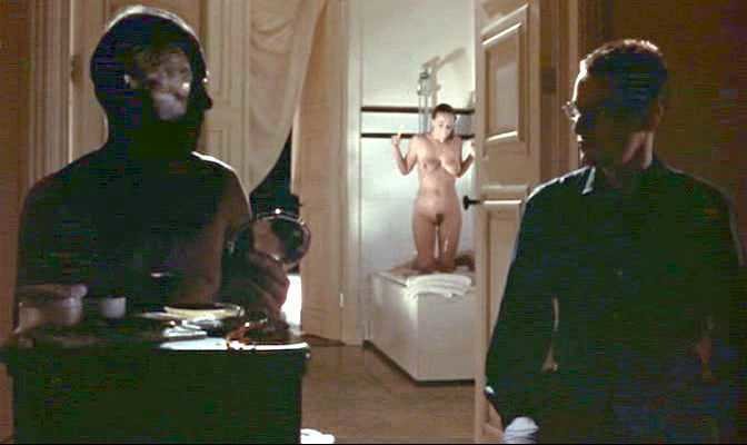 Polly Walker nude (16)
