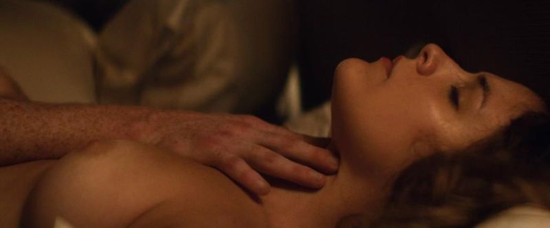 Riley Keough nude (16)
