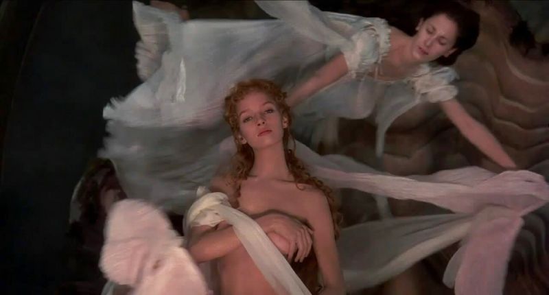 Uma Thurman nude (9)
