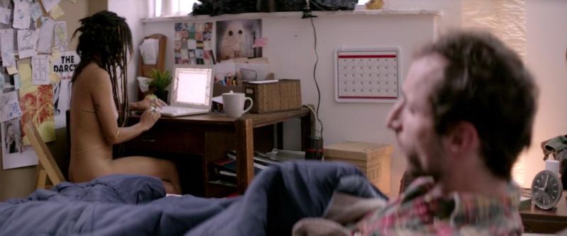 Zoe Kravitz nude (2)
