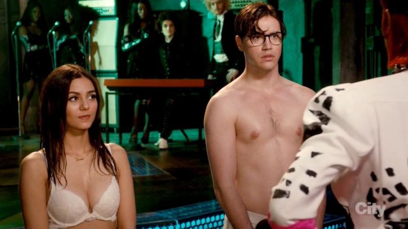 Victoria Justice nude (6)
