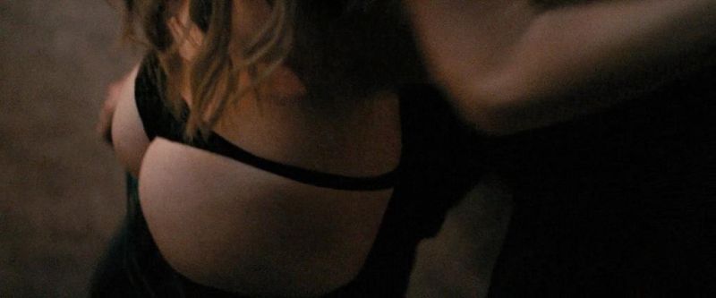 Samara Weaving nude (8)
