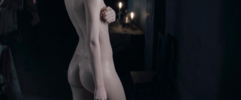 Stacy Martin Nude (4)
