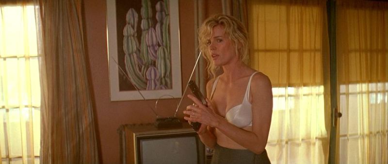 Kim-Basinger-The-Getaway-5_4.jpg