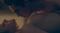 Elisabeth_Moss_nude_281129.jpg
