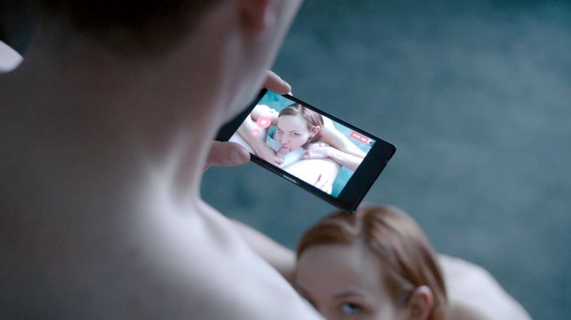 Louisa Krause Nude (12)
