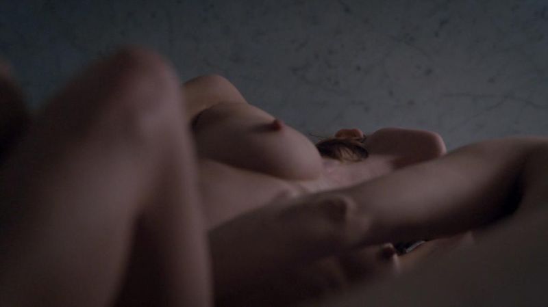 Louisa Krause Nude (20)
