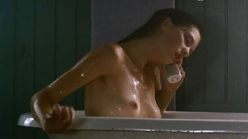 Lauren-Lee-Smith-Lie-with-Me-07_3.jpg