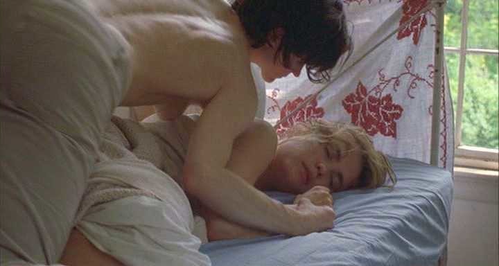 Ally Sheedy nude (1)
