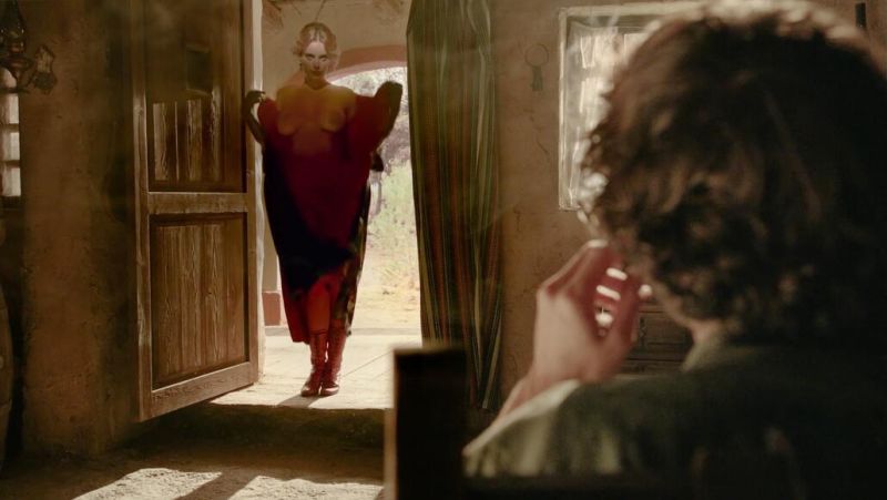 Carolina Bang nude (4)
