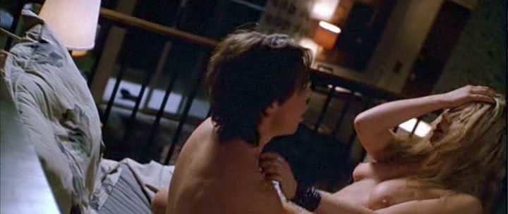 bM0628-TaraReid_BodyShots-2_4.jpg