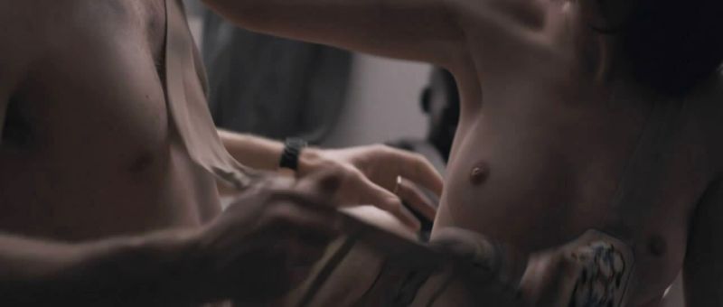 Carice van Houten - The Happy Housewife - 3_3
